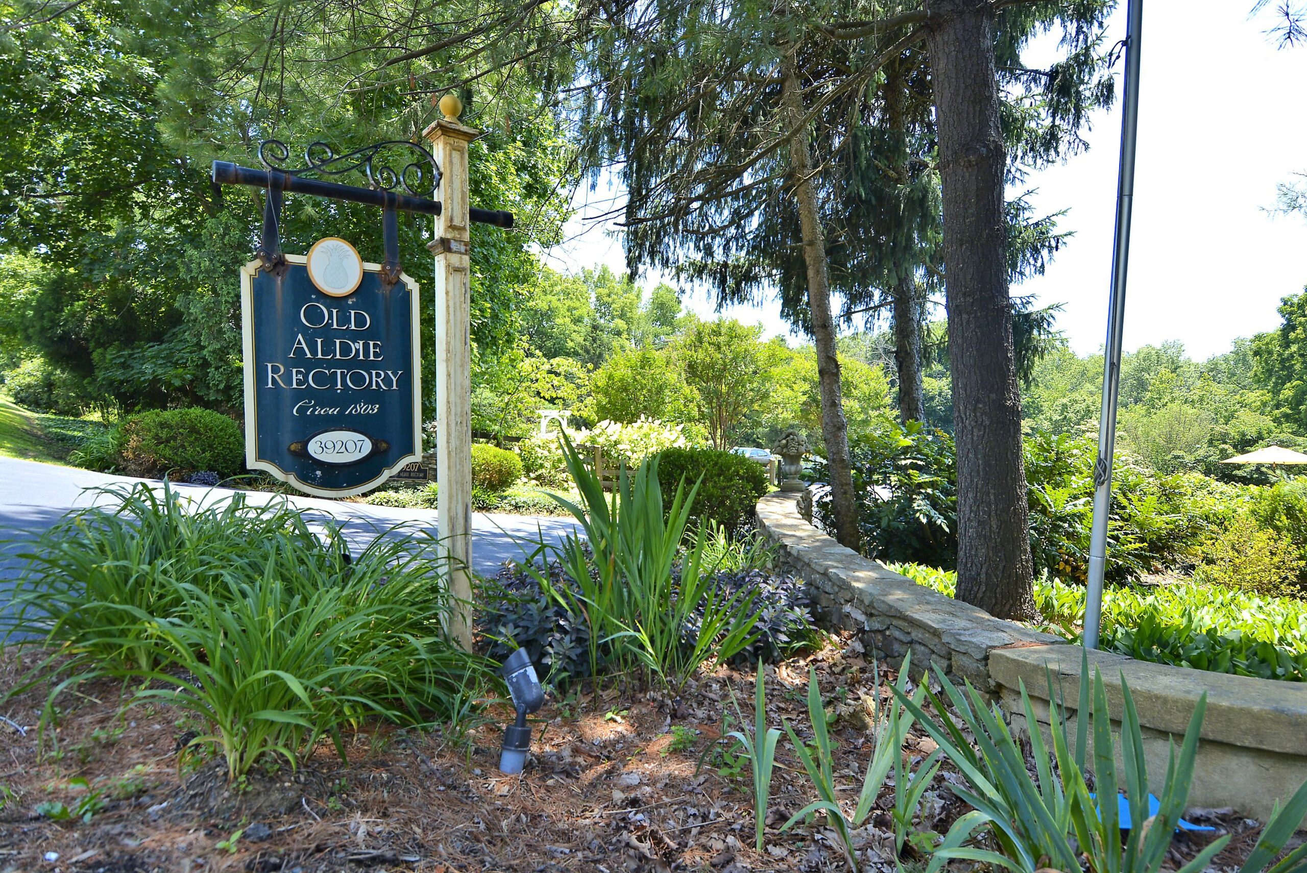 Aerial or wide shot of Aldie, Loudoun County, Virginia. (Courtesy: Spear Realty Group)